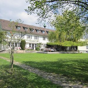 Hotel Landgut Burg Gmbh ไวน์ชตัดท์ Exterior photo