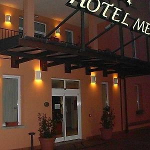 Hotel Med โบโลญญา Exterior photo