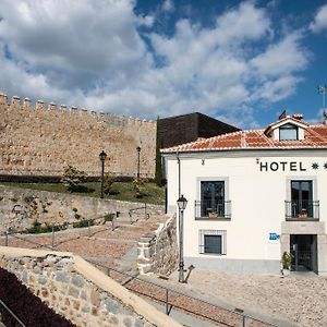 Hotel Puerta De La Santa อาบีลา Exterior photo