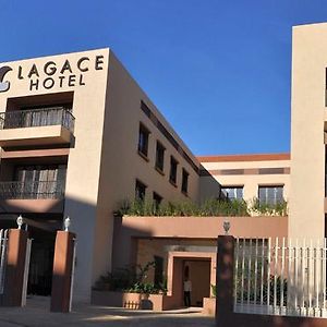 Lagace Hotel จูนิเย Exterior photo