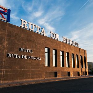 Hotel Ruta De Europa บิโตเรีย-กัสเตซ Exterior photo