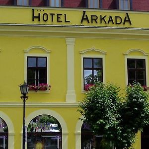 Hotel Arkada เลอโวชา Exterior photo