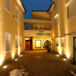 Hotel Vicedom ไอเซนชตัดท์ Exterior photo