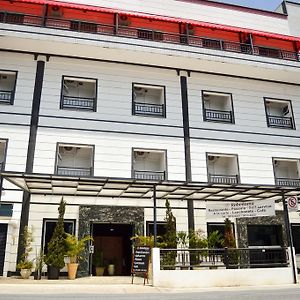 Rohedama Hotel กวาราชินเกตา Exterior photo