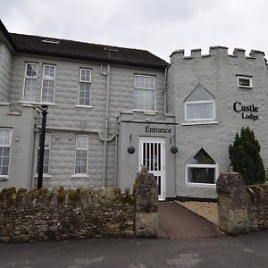 Castle Lodge อีลี Exterior photo