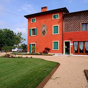 Agriturismo Al Barco Guest House ซอมมาคัมปาญา Exterior photo