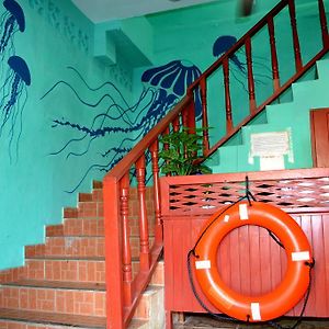 Bocas Reef Hotel โบกัสทาวน์ Exterior photo