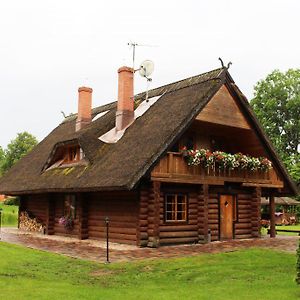 Viesu Nams Barzi Hotel Tinuzi Exterior photo