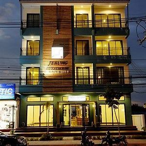 โรงแรมจีรัง เขาหลัก Exterior photo