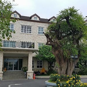 Piccolo House Hotel สุพรรณบุรี Exterior photo