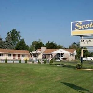 Scottish Inn - North โทนาวานดา Exterior photo