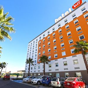 Hotel Hi! Zapopan กัวดาลาฮารา Exterior photo