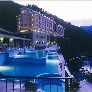 Grand Hotel Antiche Terme Di ปิญา Exterior photo