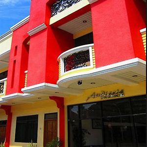 โอโย 611 ออดิสซี เพนชั่น Apartment Puerto Princesa Exterior photo