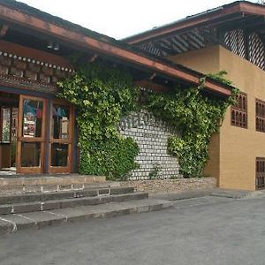 Hotel Olathang พาโร Exterior photo