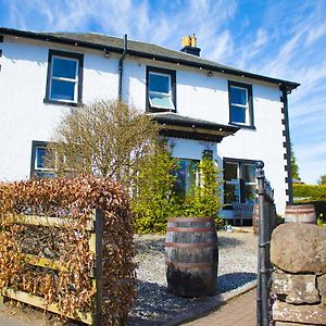 The Hawthorns B&B ดรายเมน Exterior photo