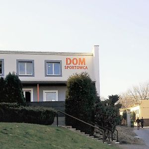 Dom Sportowca Bed & Breakfast ราชิบูร์ช Exterior photo