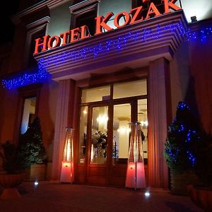 Hotel Kozak เฮลม์ Exterior photo