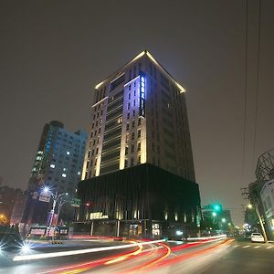 เชียยี่ ควานไซ โฮเต็ล Hotel นครเจียอี้ Exterior photo