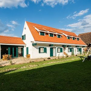 Cloasterf Haus Bed & Breakfast Exterior photo