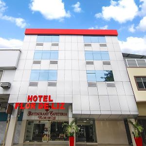 Hotel Flor De Liz กวายากิล Exterior photo