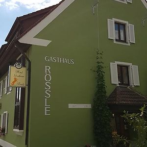 Hotel Gasthaus Roessle ไฟรบวร์กอิมไบรส์เกา Exterior photo