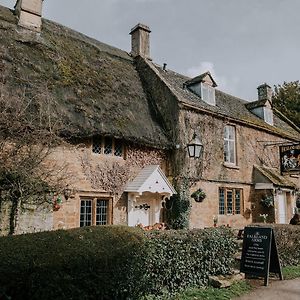 The Falkland Arms Hotel ชิปปิงนอร์ตัน Exterior photo