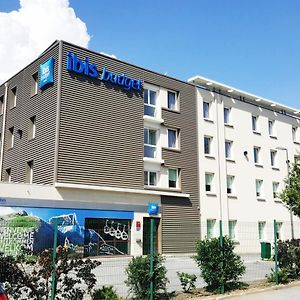 Ibis Budget Grenoble Sud Seyssins Hotel Exterior photo