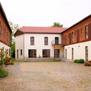 Landhaus Heinrichshof Hotel ยือเทอร์บ็อก Exterior photo