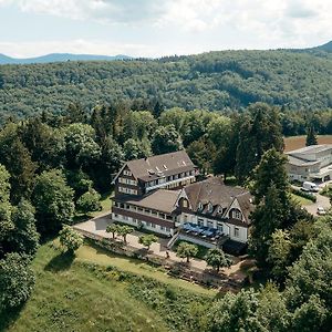 Bienenberg - Das Genusshotel Im Gruenen - ลีสทาล Exterior photo