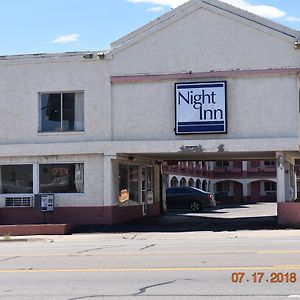 Night Inn โกลบ Exterior photo