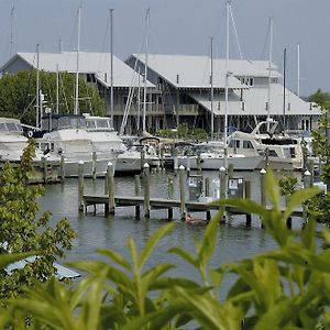 Knapps Narrows Marina & Inn Tilghman Exterior photo