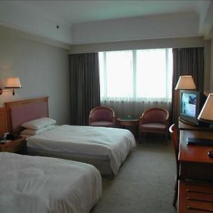 Media Tourism And Business Hotel หวงซาน Room photo