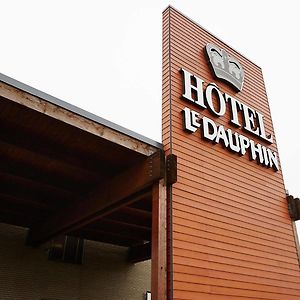 Le Dauphin St-Hyacinthe Hotel เซนต์-ไฮยาซินธ์ Exterior photo