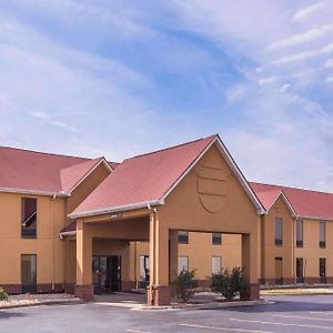 ซูเปอร์ 8 บาย วินด์แฮม ทอลลาปูซา Hotel Tallapoosa Exterior photo