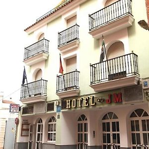 Hotel El Emigrante วิลยานูเอวา เด ลา เซเรนา Exterior photo