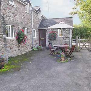 The Old Mill Villa Bampton  Exterior photo