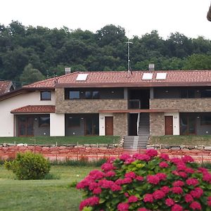 Alloggio Agrituristico Ai Tre Castelli Apartment Moruzzo Exterior photo