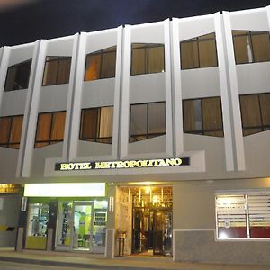 Hotel Metropolitano โลจา Exterior photo