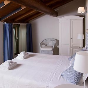 La Corte Di Anna Agriturismo Bed & Breakfast ซาน จิโอวานนิ ลูปาโตโต Exterior photo