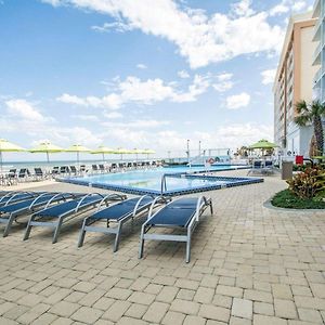 Bluegreen Vacations Daytona Seabreeze, Ascend Resort Collection เดย์โทนาบีช Exterior photo