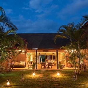 Kili Villa Kilimanjaro Luxury Retreat อารูชา Exterior photo