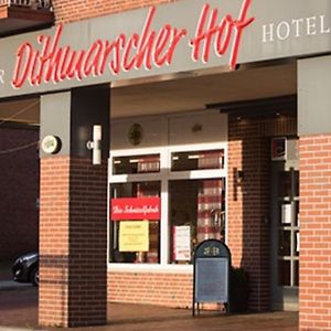 Dithmarscher Hof Hotel อิทเซอโฮ Exterior photo