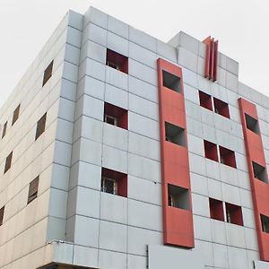 Capital O 22792 Hotel Jayratna Pimpri-Chinchwad Exterior photo