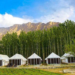 Terrain Ladakh Camping Bed & Breakfast เลห์ Exterior photo