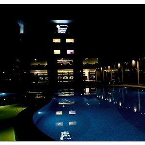 รอยัล โลตัส วิว รีโซเทล Hotel Devanahalli Exterior photo