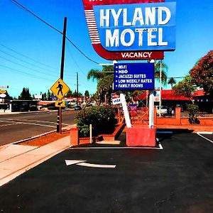 Hyland Motel ลาอาร์บา Exterior photo