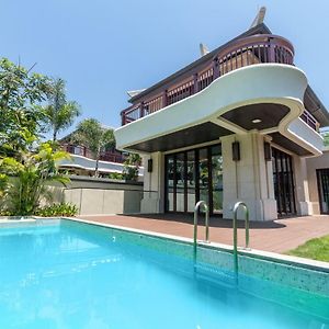 Haitangbay Loosen Coast Resort Villas ซานย่า Exterior photo