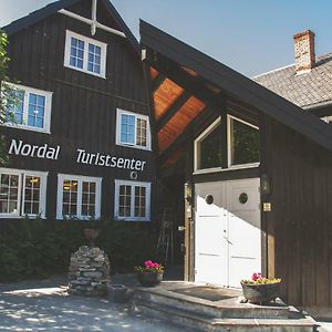 Nordal Turistsenter Hotel ล็อม Exterior photo