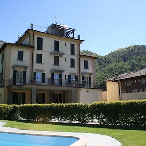 โรงแรมลา ตอเร Castiglione d'Intelvi Exterior photo